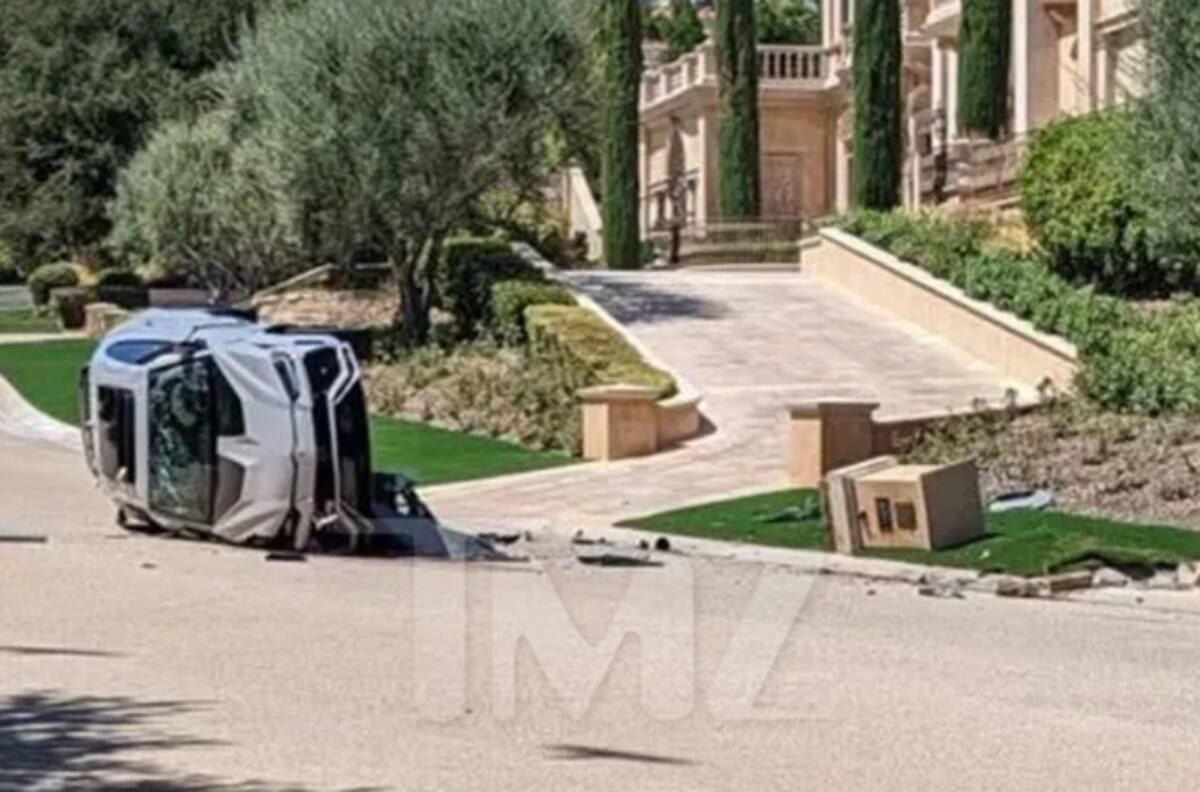 Scott Disick, ex de Kourtney Kardashian, sufre aparatoso accidente y su carro queda volcado