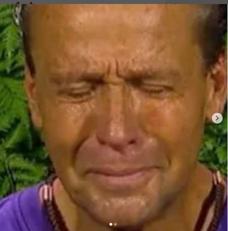 El conductor no pudo evitar llorar por su ex novia - Créditos: Instagram