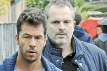 Miguel Bosé reacciona a la noticia de que su ex, Nacho Palau tiene cáncer de pulmón