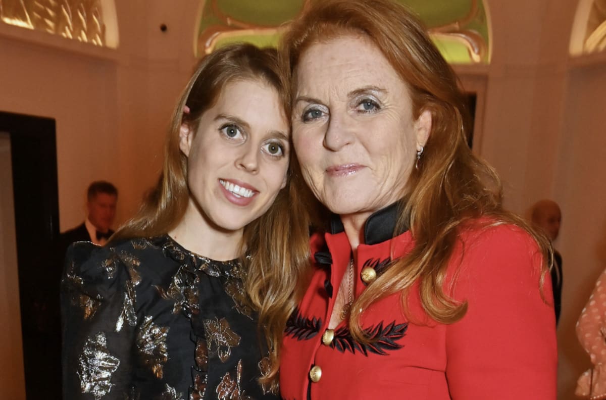 Sarah Ferguson reacciona orgullosa a una foto inédita que la princesa Eugenia subió de su hijo