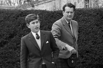 Cómo cambió el carácter del Rey Carlos III luego que lo obligaran a asistir a un internado