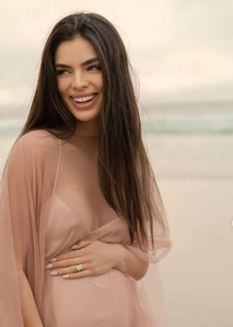 Nadia Ferreira toma un avión y se va a sus últimas vacaciones sin destino conocido antes de ser mamá - Créditos: Instagram