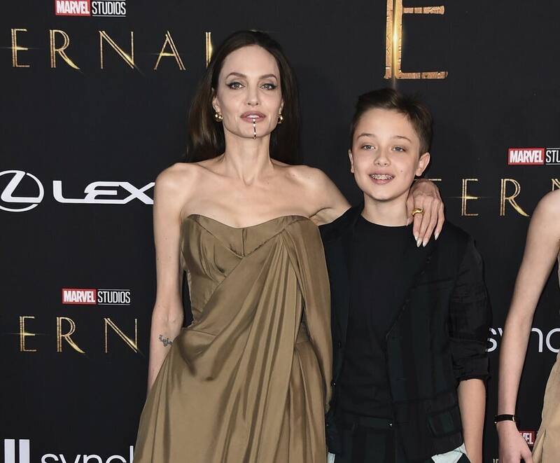 Angelina Jolie es captados en las calles de Los Ángeles compartiendo tiempo con su hijo menor Knox - Créditos: Instagram