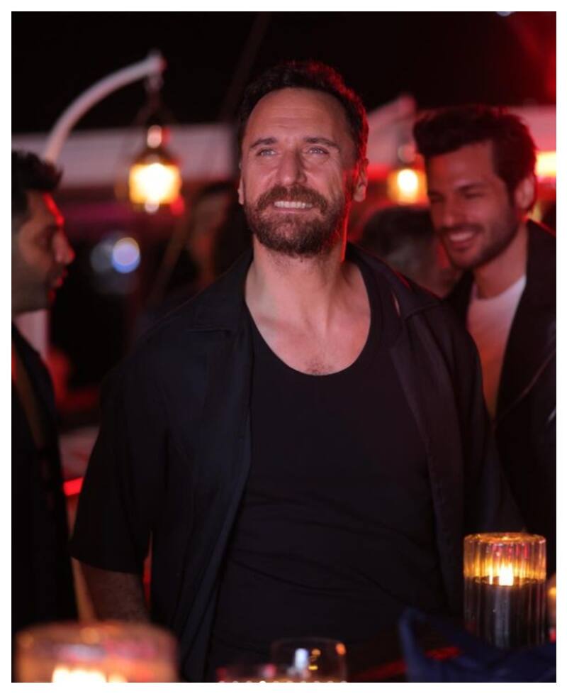 Firat Celik, uno de los actores del elenco de Qué culpa tiene Fatmagul, estuvo en la velada nocturna.