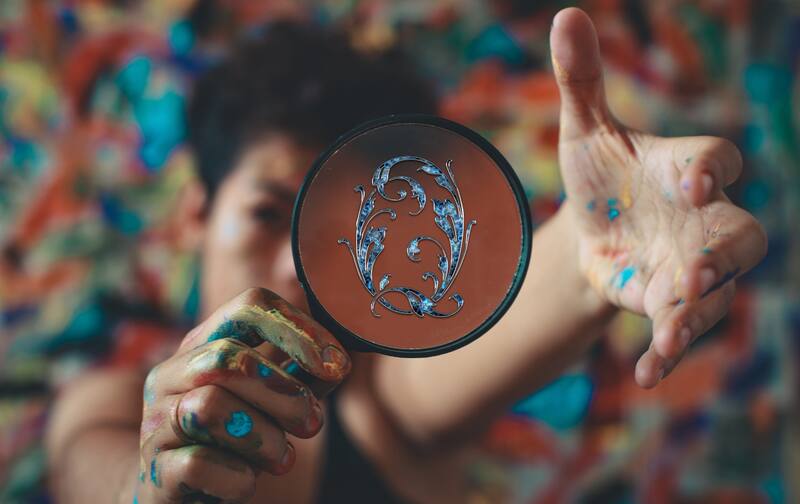 La letra Q muestra aspectos poco conocidos de tu personalidad que tienen que ver con tu curiosidad y la forma en que buscas conocimiento.