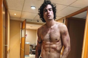 Danilo Carrera dejará la actuación para cuidar a su mamá, diagnosticada con terrible enfermedad