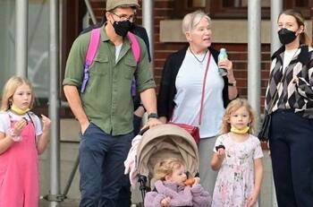 Así se adaptan las hijas de Blake Lively y Ryan Reynolds al nuevo integrante de la familia