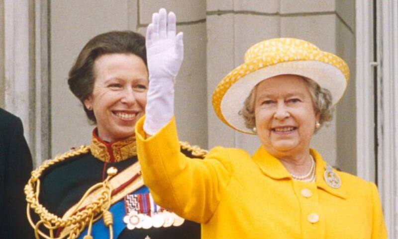 Princesa Ana rompió un importante protocolo para homenajear a la Reina Isabel II - Créditos: Instagram