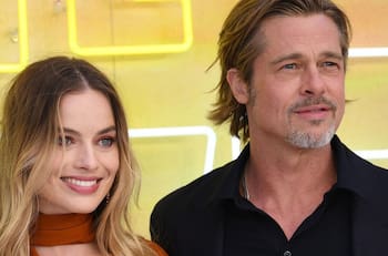Margot Robbie contó cómo fue que le robó un beso en la boca a Brad Pitt