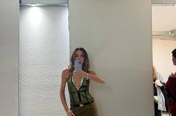 Victoria Beckham pierde seguidoras y dinero por comentario sobre tallas en su línea de ropa