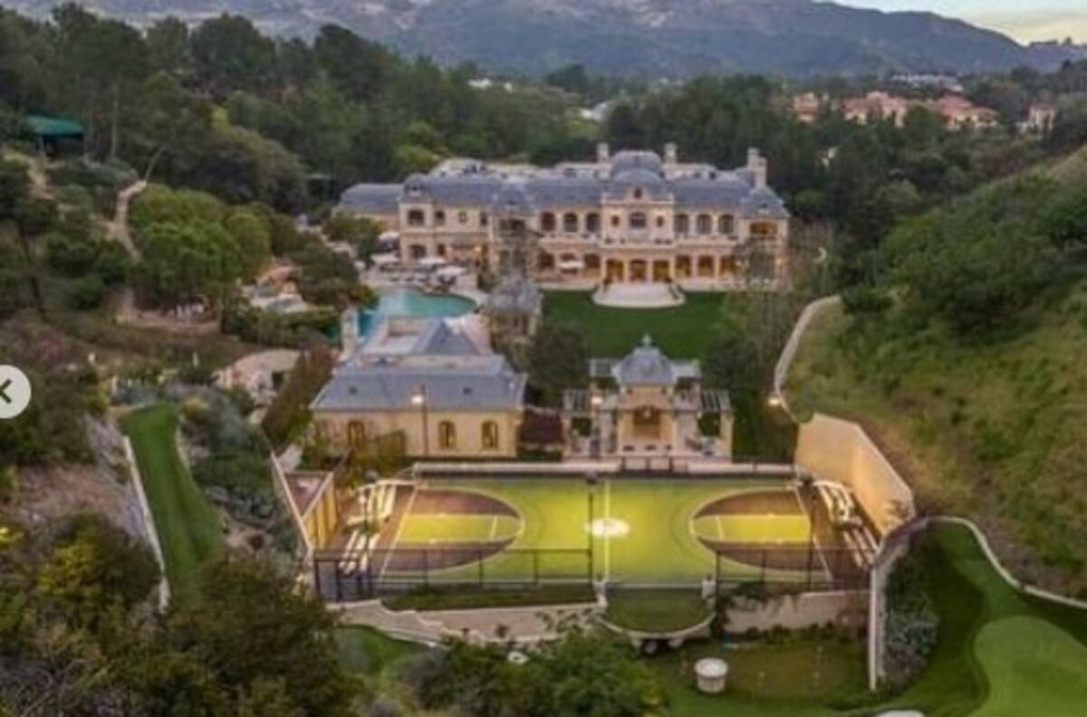 Mark Wahlberg pone a la venta mega mansión en Beverly Hills valuada en más de 84 millones de dólares