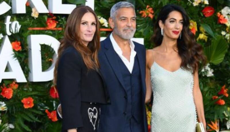 Julia Roberts, George y Amal Clooney sorprenden en el estreno de 'Ticket to Paradise' - Créditos: Instagram