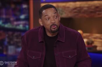 Will Smith llora al recordar bofetada a Chris Rock y dice que quiere otra oportunidad en la vida