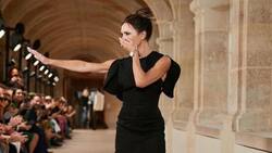 Victoria Beckham revela la emoción que le produjo incontenible llanto en París