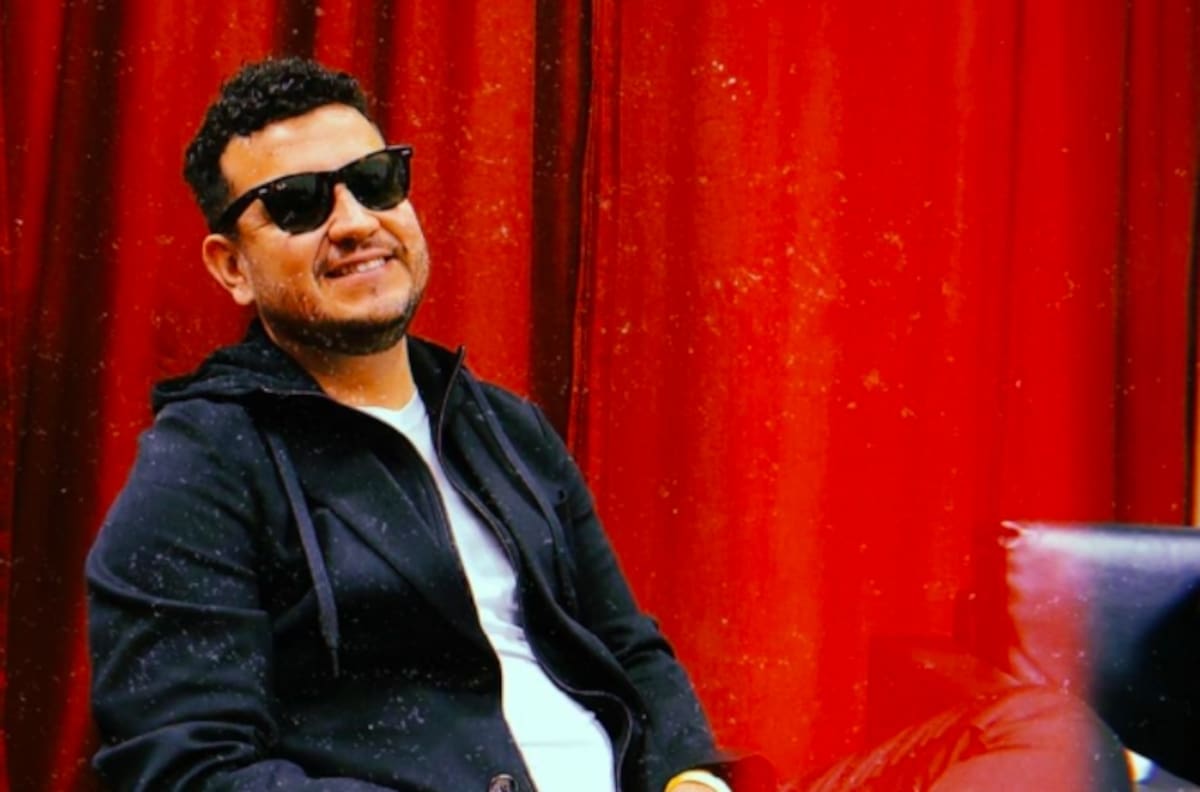Vocalista de Calibre 50, Edén Muñoz, dio positivo a Covid