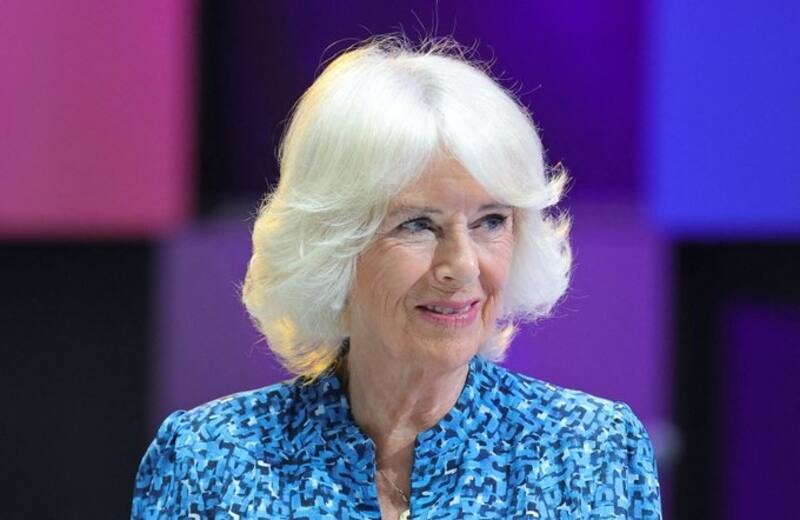 La reina consorte y su familia fueron atacados tras la muerte de Lady Di - Créditos: Twitter