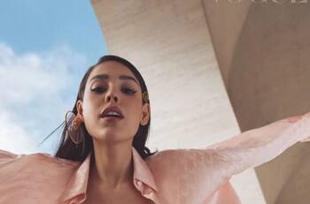 Danna Paola protagoniza impresionante sesión de fotos en Roma para Vogue