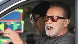 Arnold Schwarzenegger arrolla a una mujer ciclista que debe ser hospitalizada