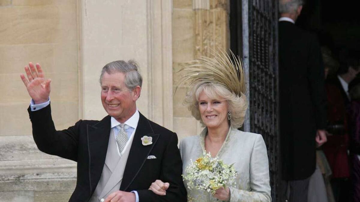 Ex esposo de la reina consorte Camila siempre supo acerca de la aventura con el rey Carlos III