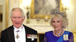 Rey Carlos III ya definió a los miembros de la familia que quiere en el balcón del Palacio