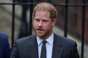 Príncipe Harry va por segundo día a la corte por el emblemático caso de violación de privacidad