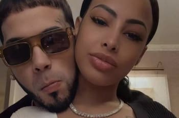 Este es el primer regalo de lujosa marca que Anuel AA le compró a la bebé que espera con Yailin