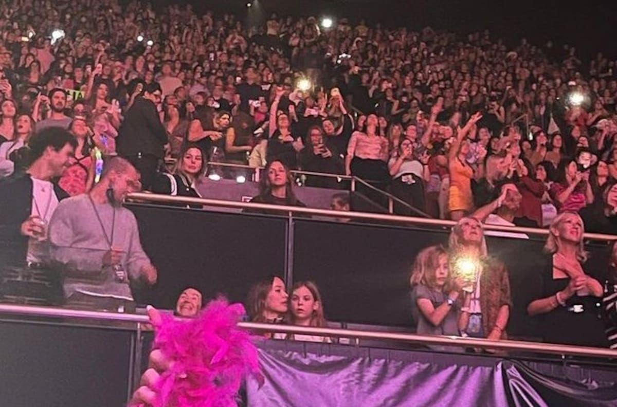 Olivia Wilde llevó a sus hijos al concierto de Harry Styles en Los Ángeles