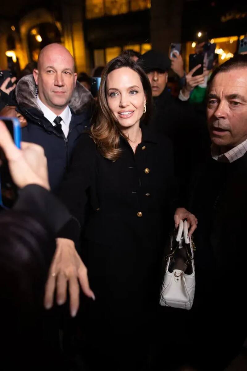 Angelina Jolie reaparece en la capital francesa sin Shiloh ni el resto de sus hijos - Créditos: Instagram
