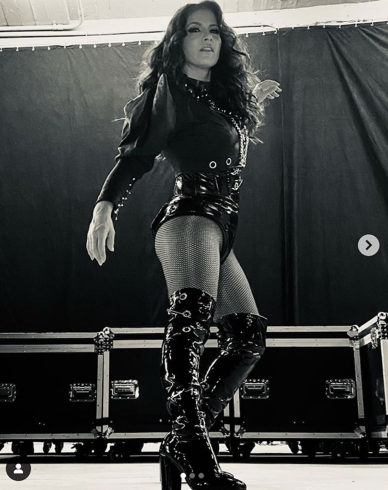 Alessandra Rosaldo emula a JLo y muestra sus mejores atributos físicos - Créditos: Instagram