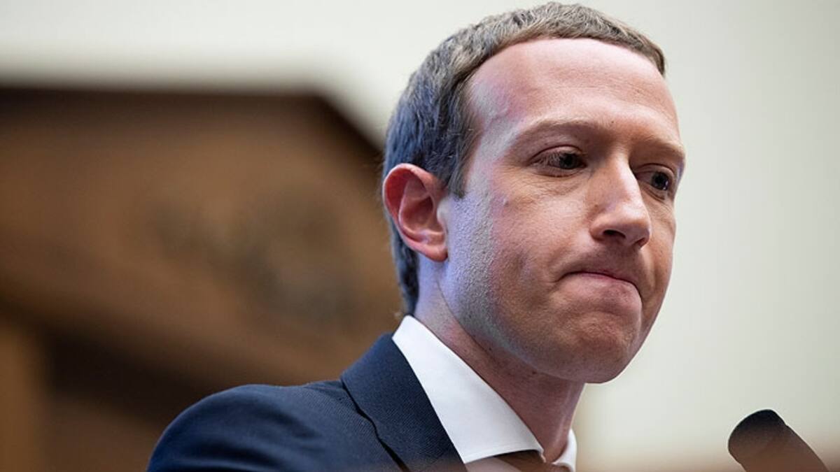 ¿Cuánto dinero perdió Mark Zuckerberg tras la masiva caída de sus redes? Te lo contamos