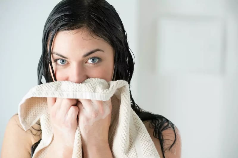 Usar toallas en el rostro puede causar desde problemas a la piel hasta infecciones estomacales