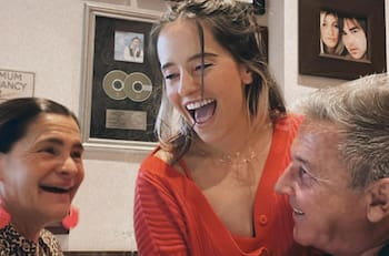 Ricardo Montaner rompe en llanto en su reencuentro con su nieta