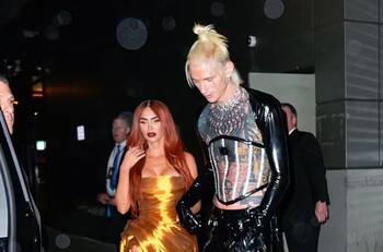 Megan Fox y Machine Gun Kelly causan sensación con excepcionales looks