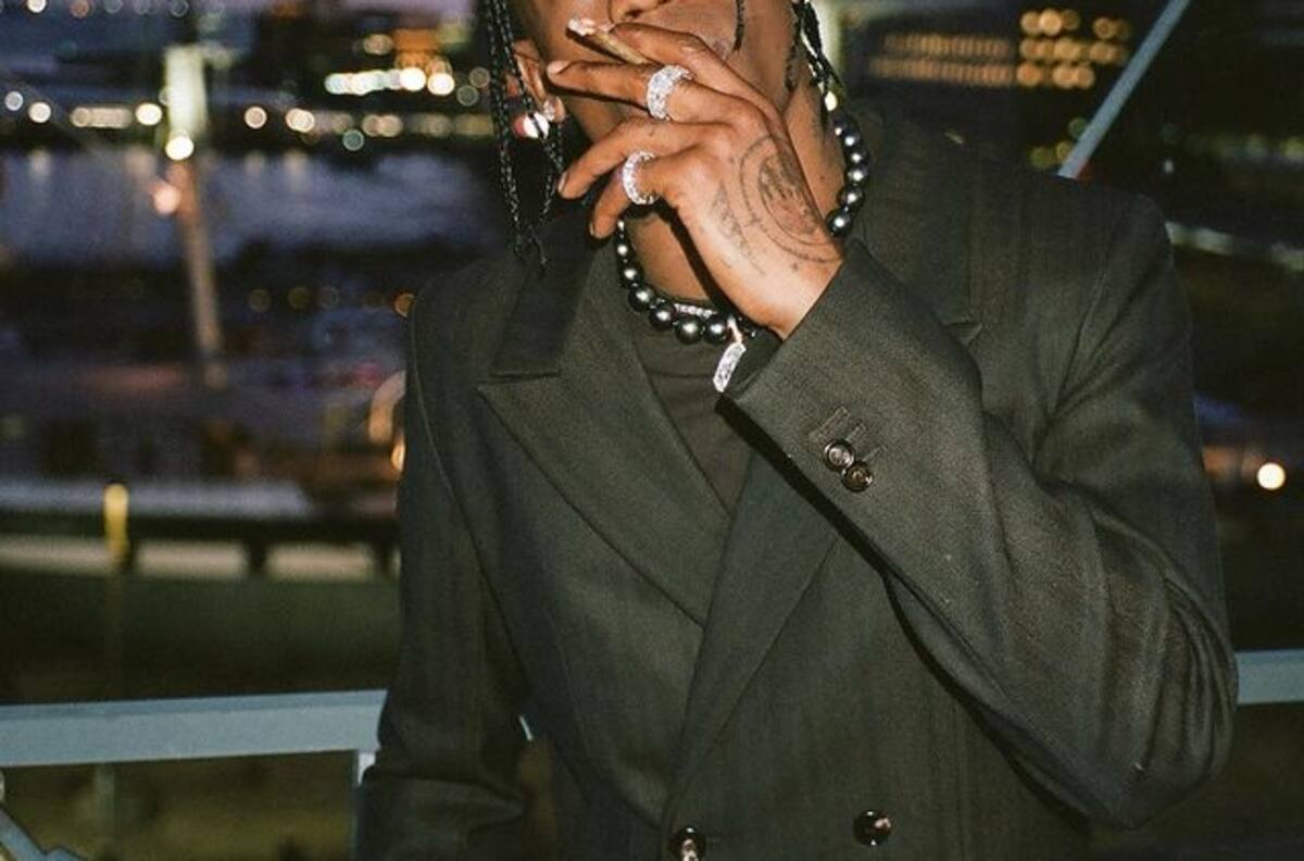 Después de la tragedia en Astroworld, DIOR pospone de forma indefinida colaboración con Travis Scott