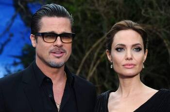 Angelina Jolie acusa a Brad Pitt de ofrecerle firmar una polémica cláusula de silencio
