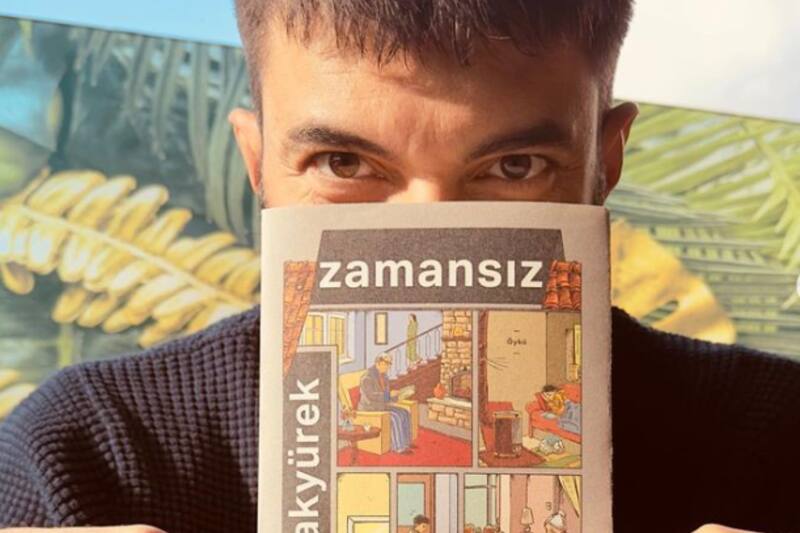 Este es el segundo libro de su autoría. “Zamansiz” (Atemporal) será lanzado prontamente.