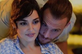 El amor y el trabajo no siempre van de la mano: Las producciones que Hande Erçel y Kerem Bürsin dejaron atrás