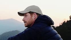 Príncipe Harry vio Friends completa y estaba enamorado de Courteney Cox