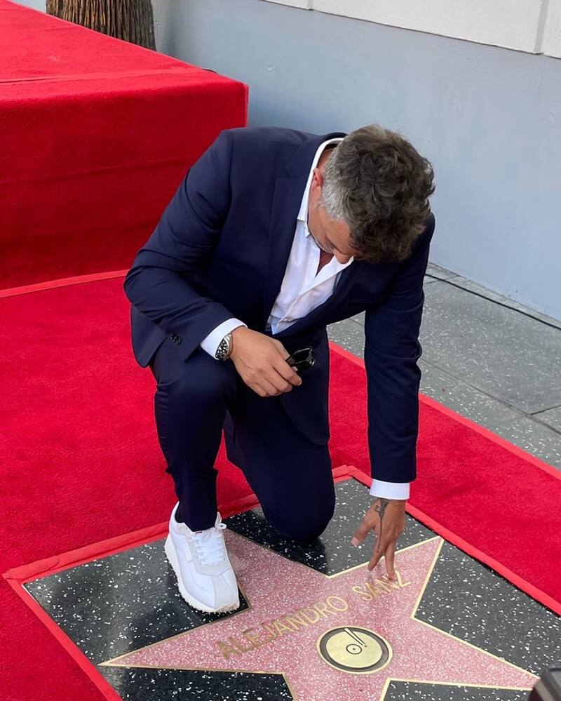 El cantautor Alejandro Sanz recibió su Estrella en el Paseo de Hollywood - Créditos: Twitter: Alejandro Sanz