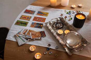 Lectura de Tarot: descubre el mensaje que las cartas tienen para tu signo del zodiaco este 10 de junio