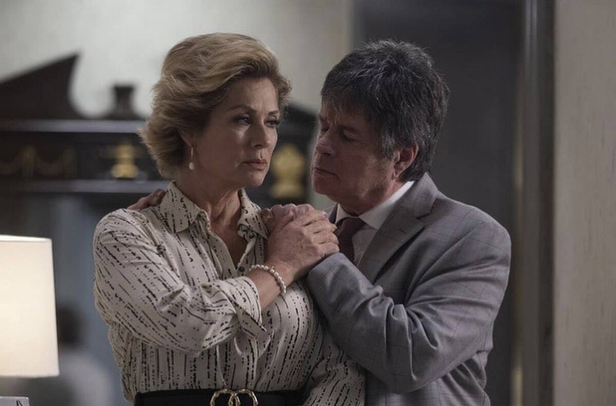 Leticia Calderón confiesa que tuvo miedo de morir en cirugía y dejar a sus hijos solos