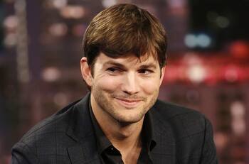 Ashton Kutcher revela el gran aprendizaje que le dejó su hermano gemelo con parálisis cerebral