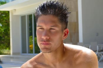 Abogado aclara rumores sobre quién está pagando el tratamiento de Chyno Miranda