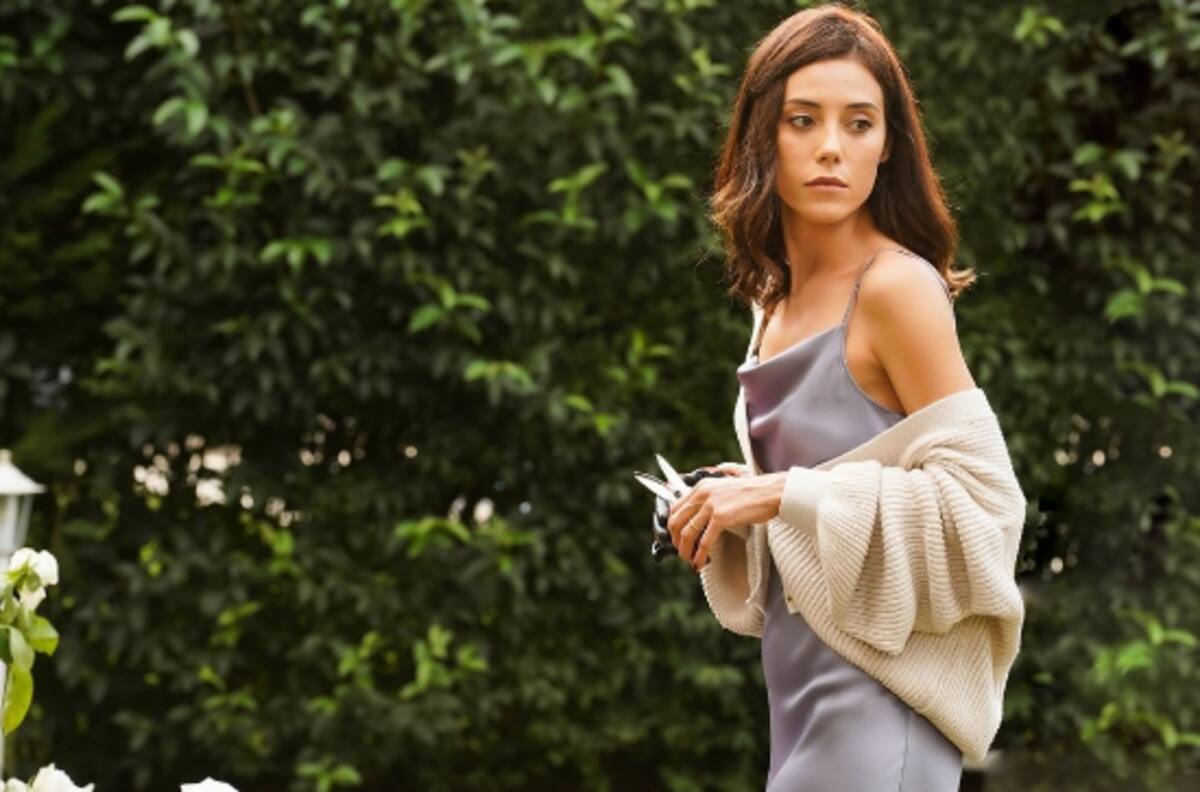 Actriz Cansu Dere se encuentra desaparecida tras mortífero terremoto en Turquía