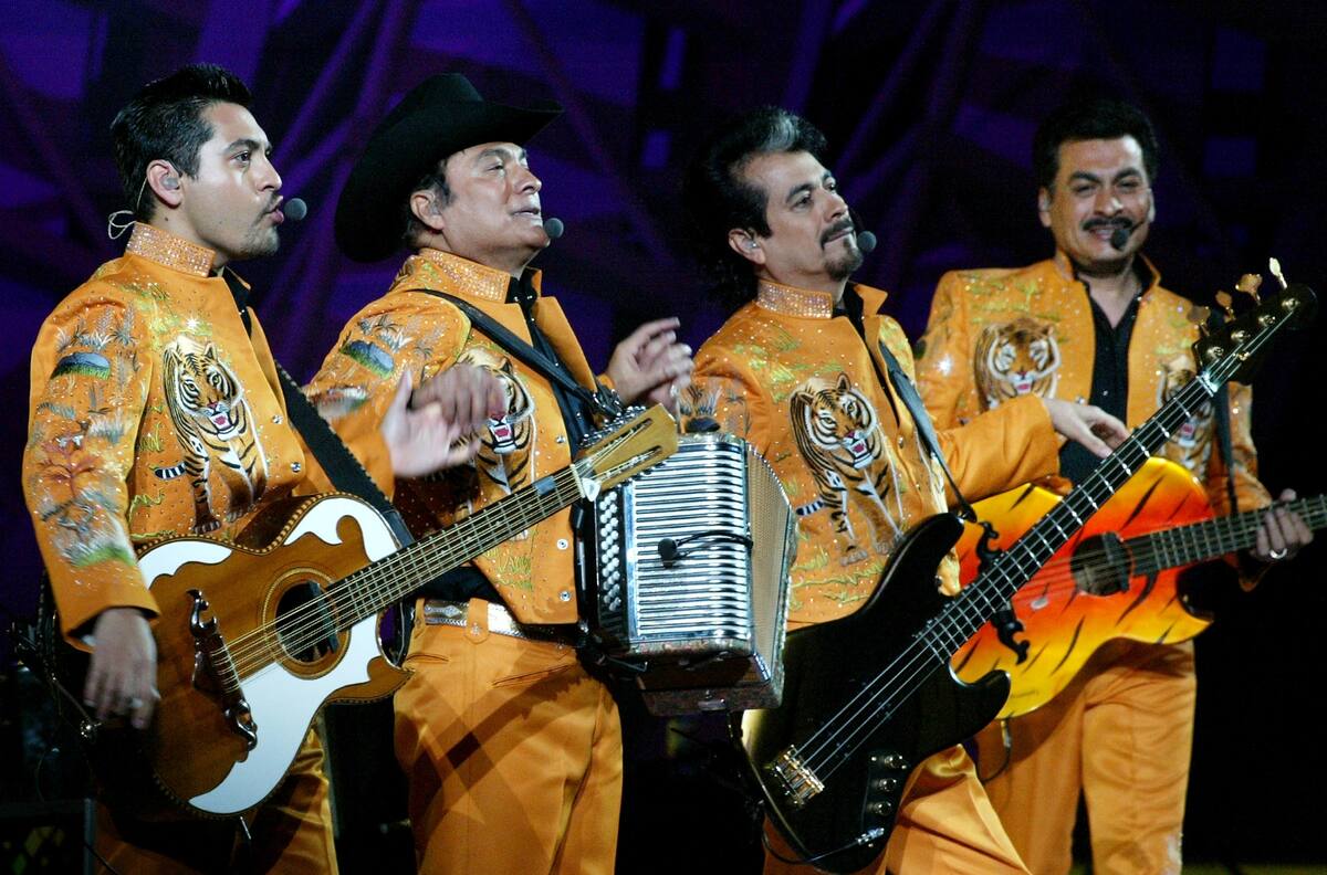 ¿Quién es el "Jefe de jefes" en la canción de los Tigres del Norte?
