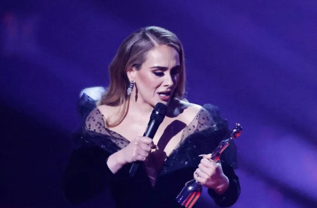 Adele arrasa en los BRIT - Créditos: Captura de Pantalla