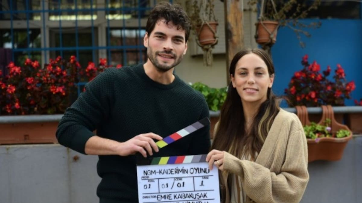 El galán de 'Hercai' tiene nuevo proyecto y las redes explotan