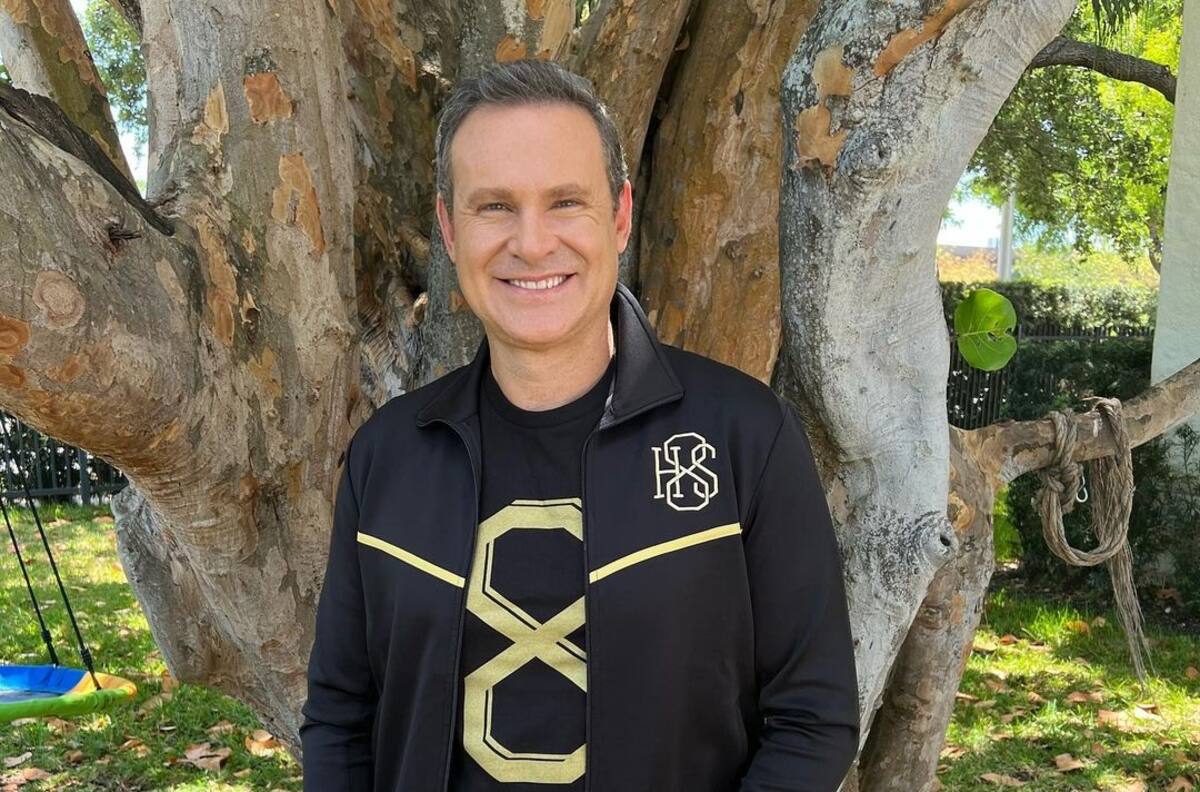 Alan Tacher casi tira a Karla Martínez en su intento por bailar tango