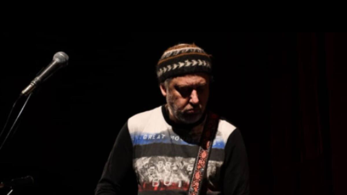 Ex guitarrista de Caifanes padece difícil enfermedad y los fans envían mensajes solidarios