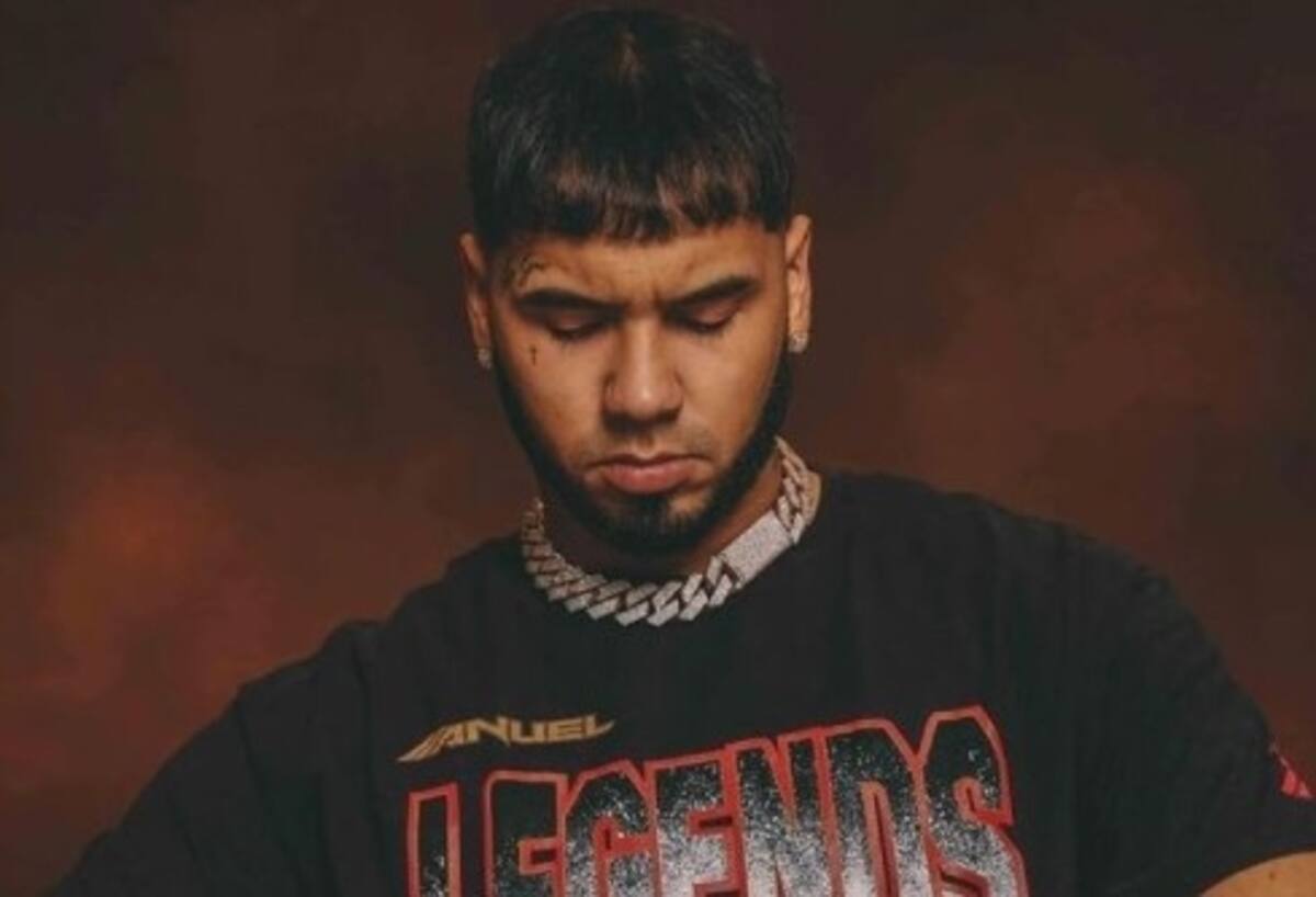 Amor declarado: Anuel llena de regalos a Yailin tras ser sometida a cirugía Preocupado por la salud de Yailin - Créditos: Instagram